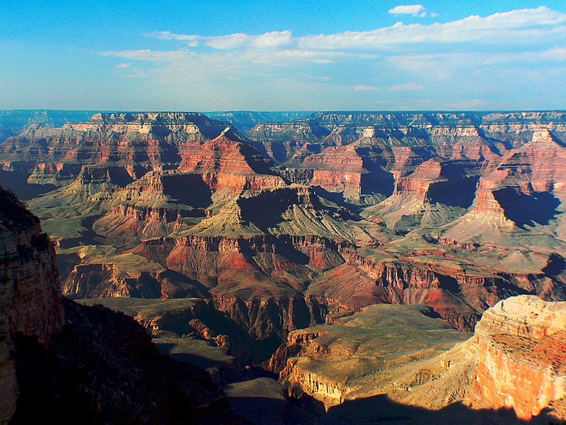 アメリカ・グランドキャニオンの広大な峡谷